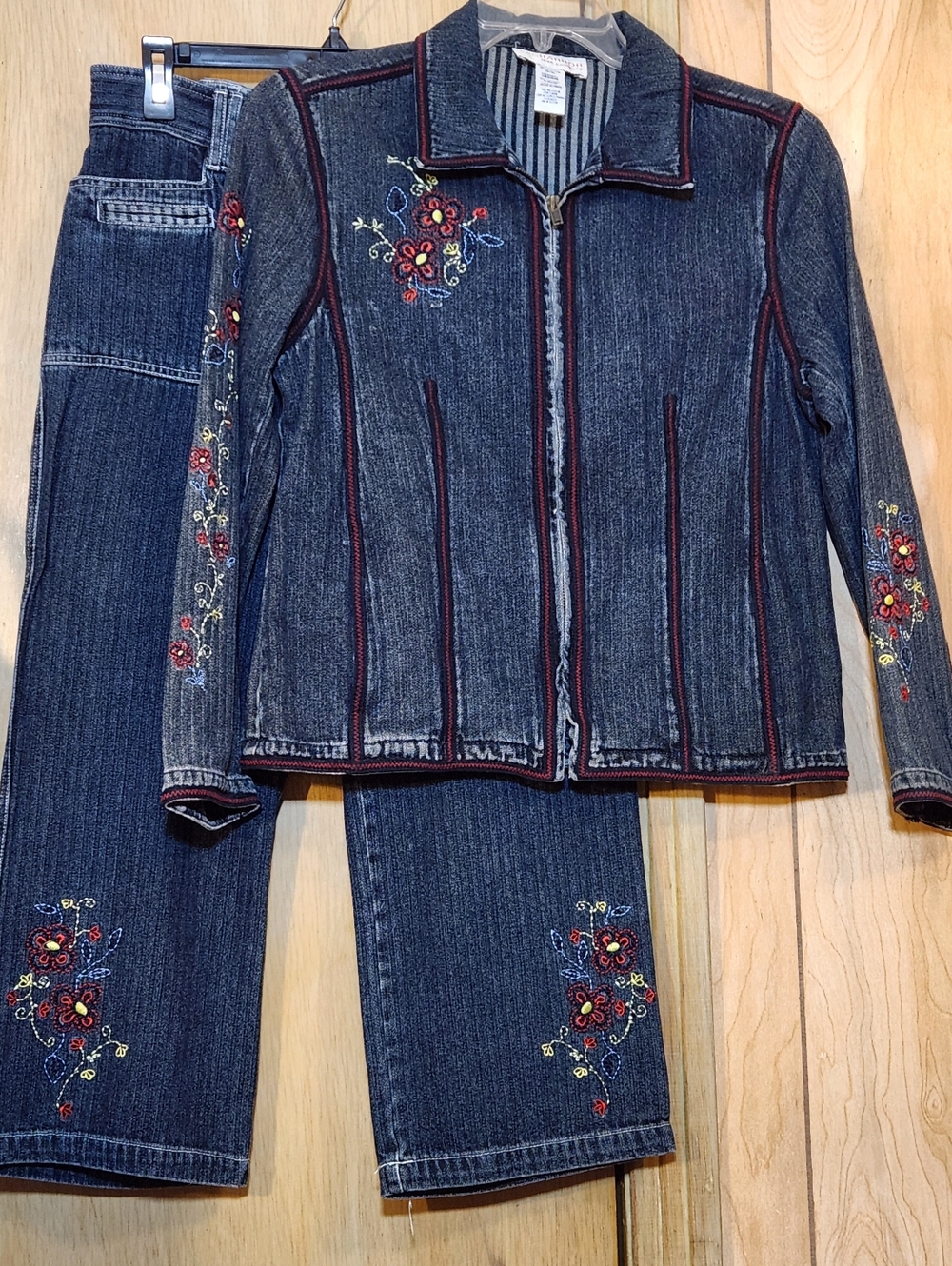 Vtg SAG HARBOR Blue Denim Jacket Capris Set Womens Sz Med 10 Embroidered Floral